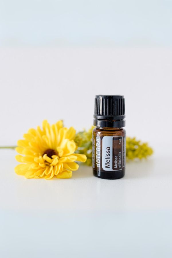dōTERRA Melissa Oil | dōTERRA Canada – Home Essential Oils Canada