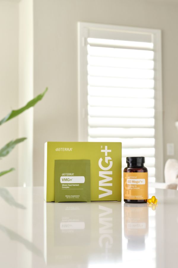 dōTERRA VMG + and EO Mega+ Bundle Canada