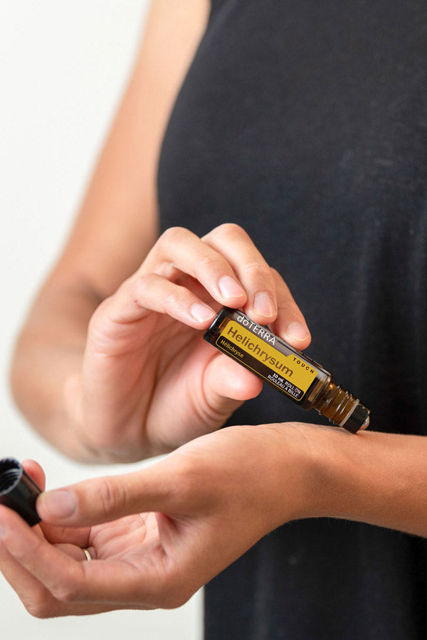 dōTERRA Helichrysum Touch Roll-on | Canada